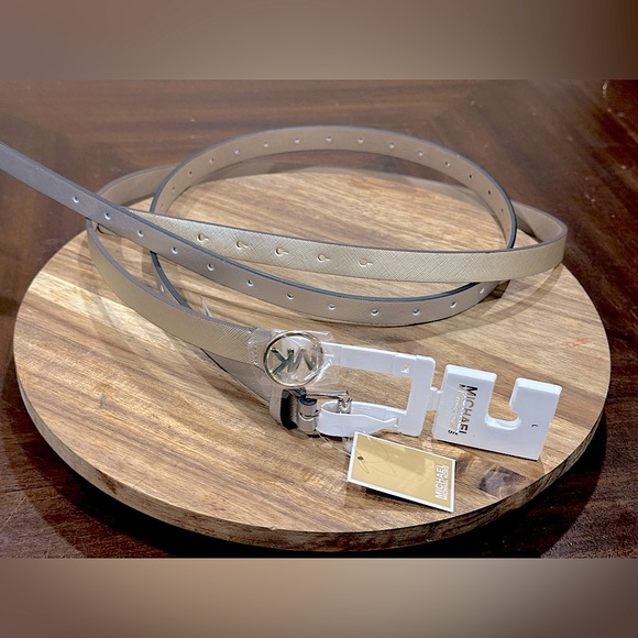 MICHAEL KORS 2 For 1 BELT SET METALLIC SILVER/GOLD MK LOGO - Large - Picture 5 of 11